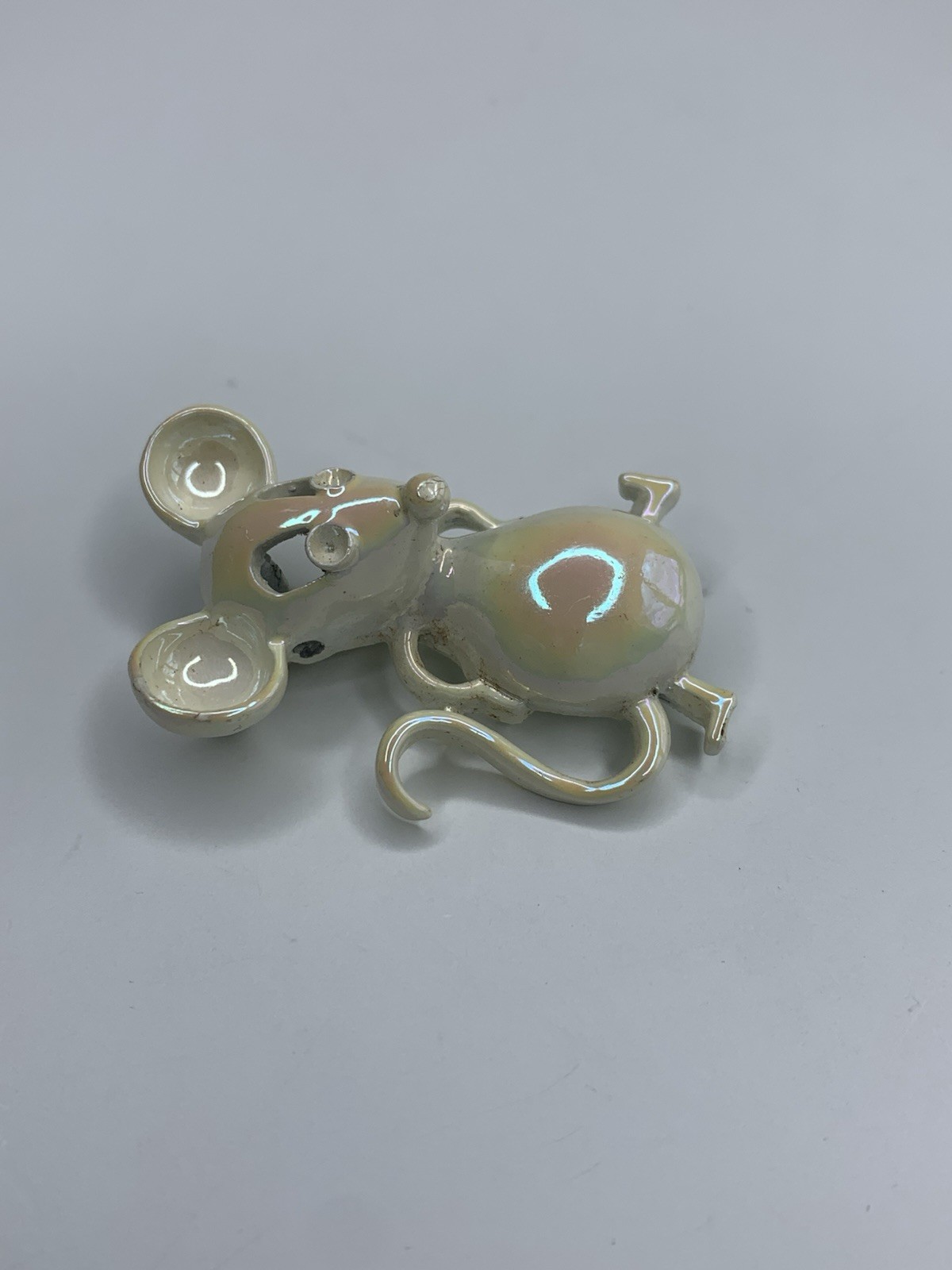 Vintage Gerrys Mouse With Pin Brooch Pearl Enamel Finish