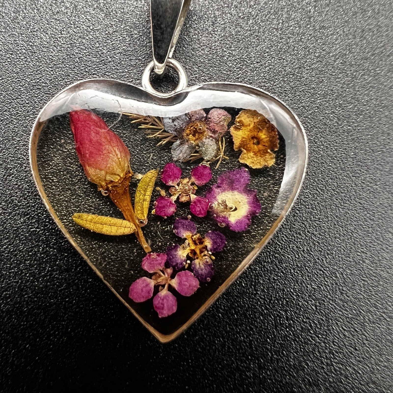 Vintage ATI Mexico Sterling Silver Dried Flowers In Resin Heart Pendant Signed
