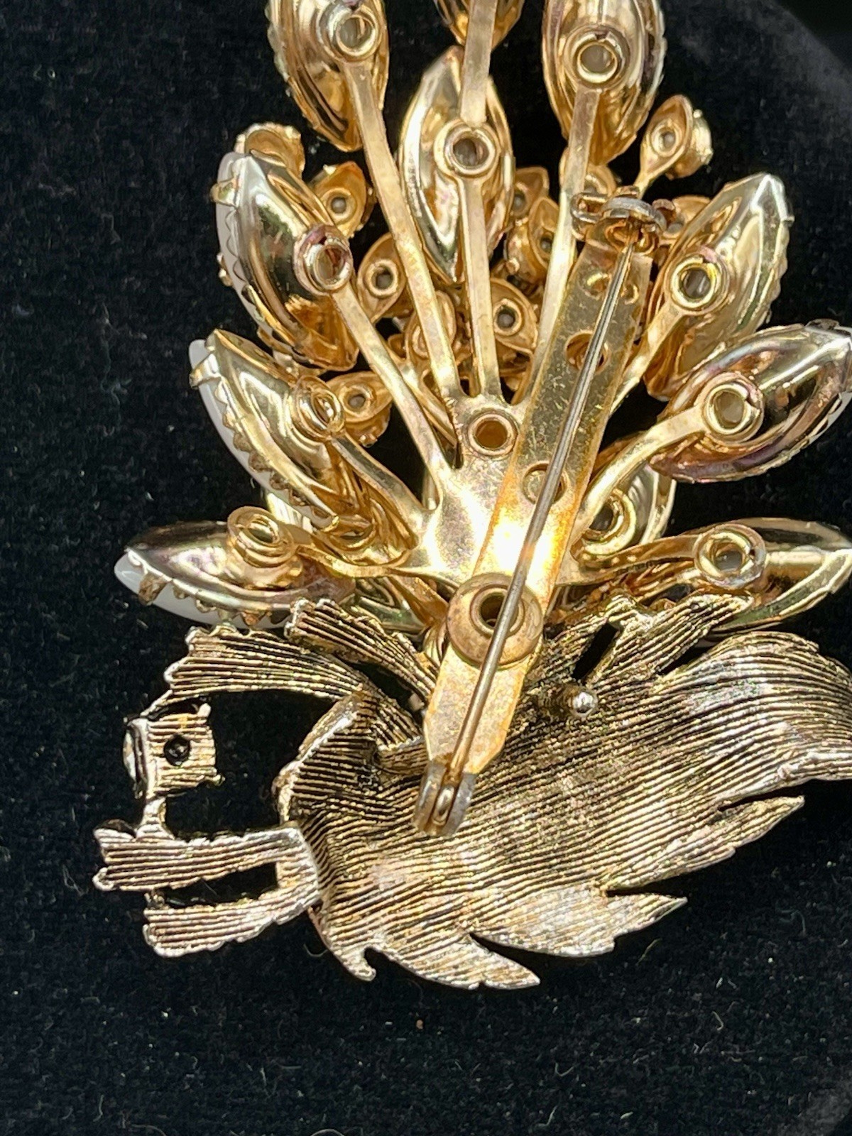 1950’s-60’s Pale Pink Marquise & AB rhinestone floral Spray Bouquet Brooch 2.85”