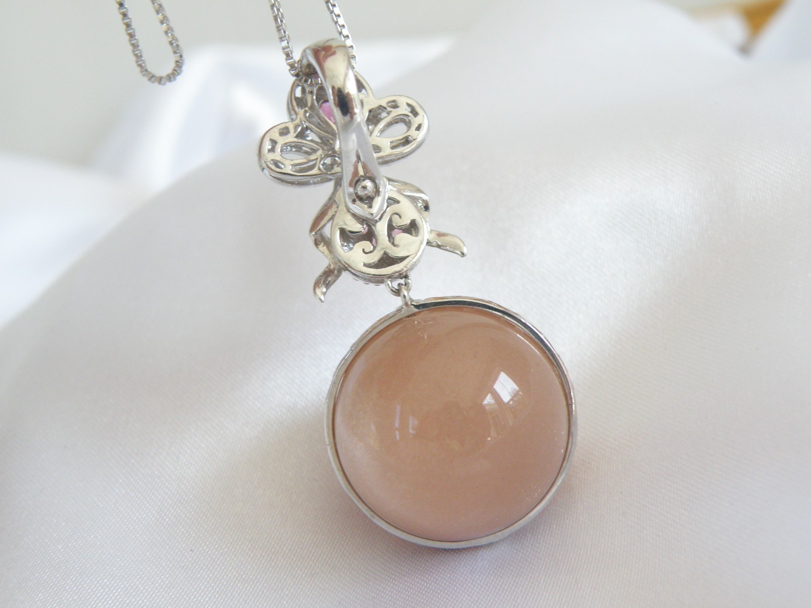 Sterling Silver 925 Gems En Vogue Michael Valitutti Moonstone Orb Pendant