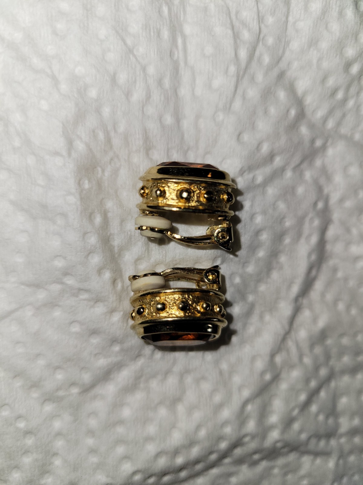 Vintage Citrine Clip On Earrings I Believe They Are Gold Plated Not Sure As-Is