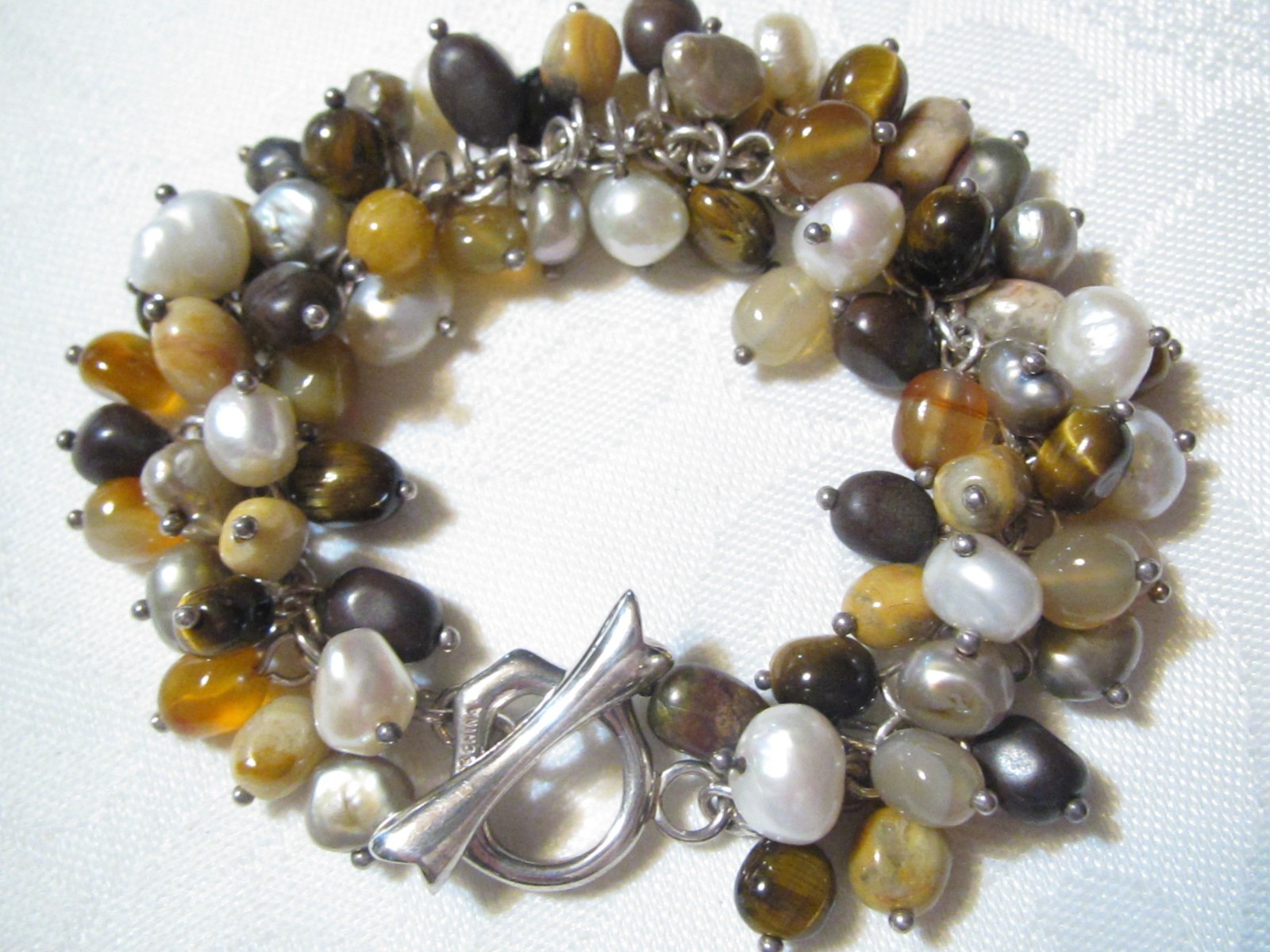 VINTAGE WHITNEY KELLY STERLING SILVER GEMSTONES & PEARLS TOGGLE BRACELET-65 GR.