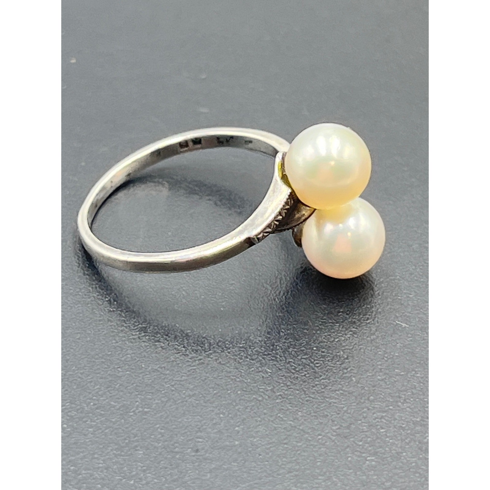 Mikimoto Vintage estate Akoya Pearl Sterling Silver 925 Toi et Moi Bypass Ring