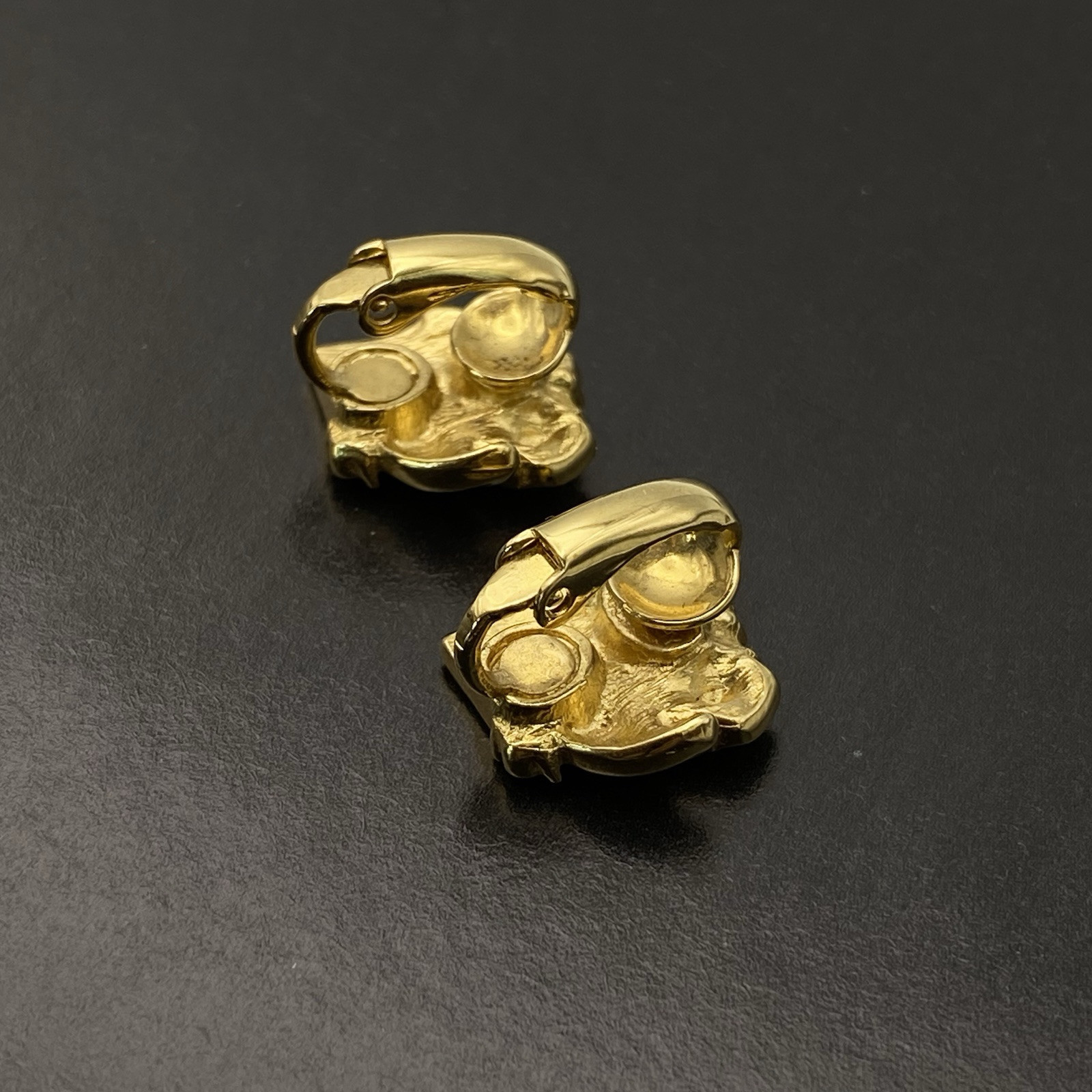 Vintage Givenchy Earrings Signed Flower Gold Tone Logo 80s Every Day Classic