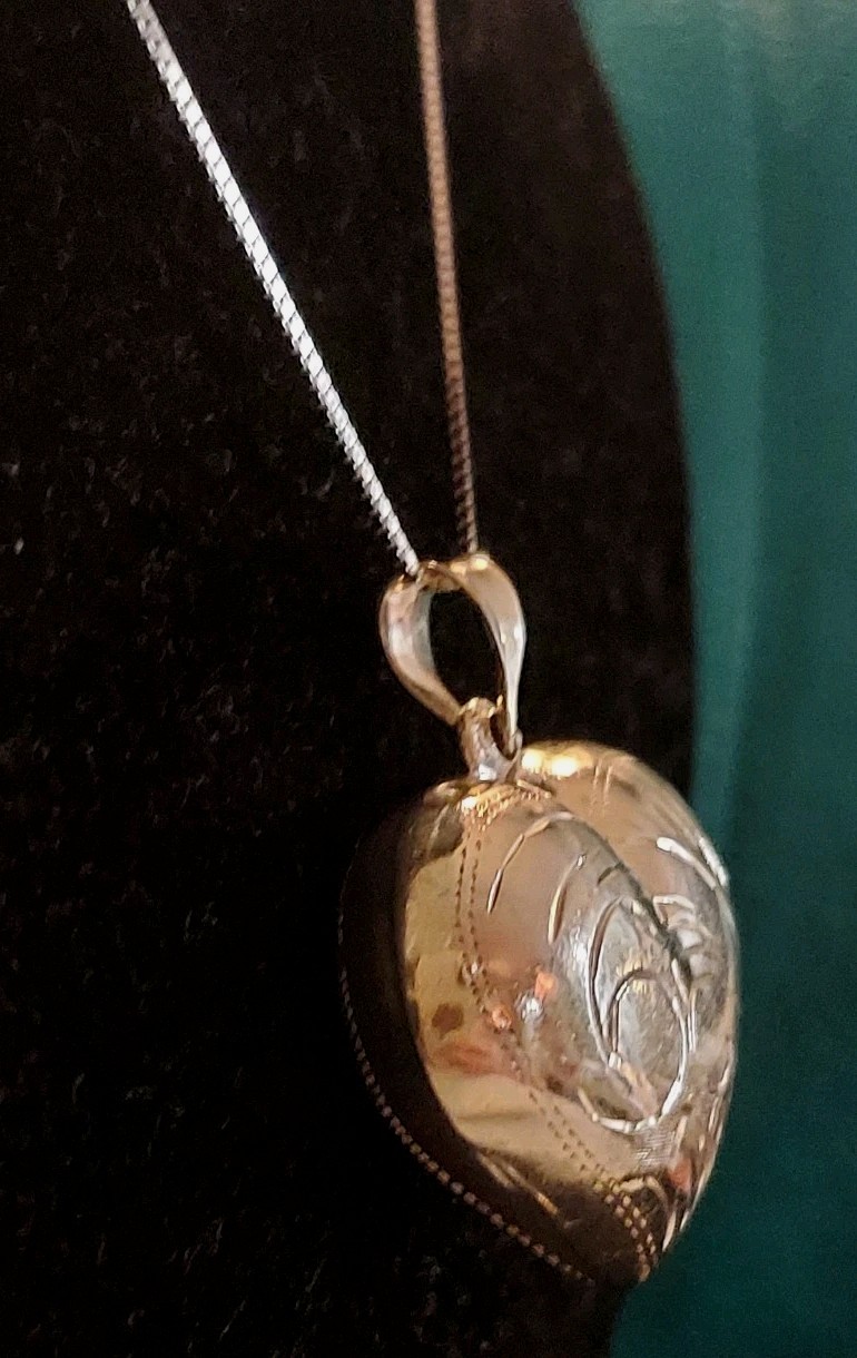 Vintage Sterling Silver Large Etched Puff Heart Necklace
