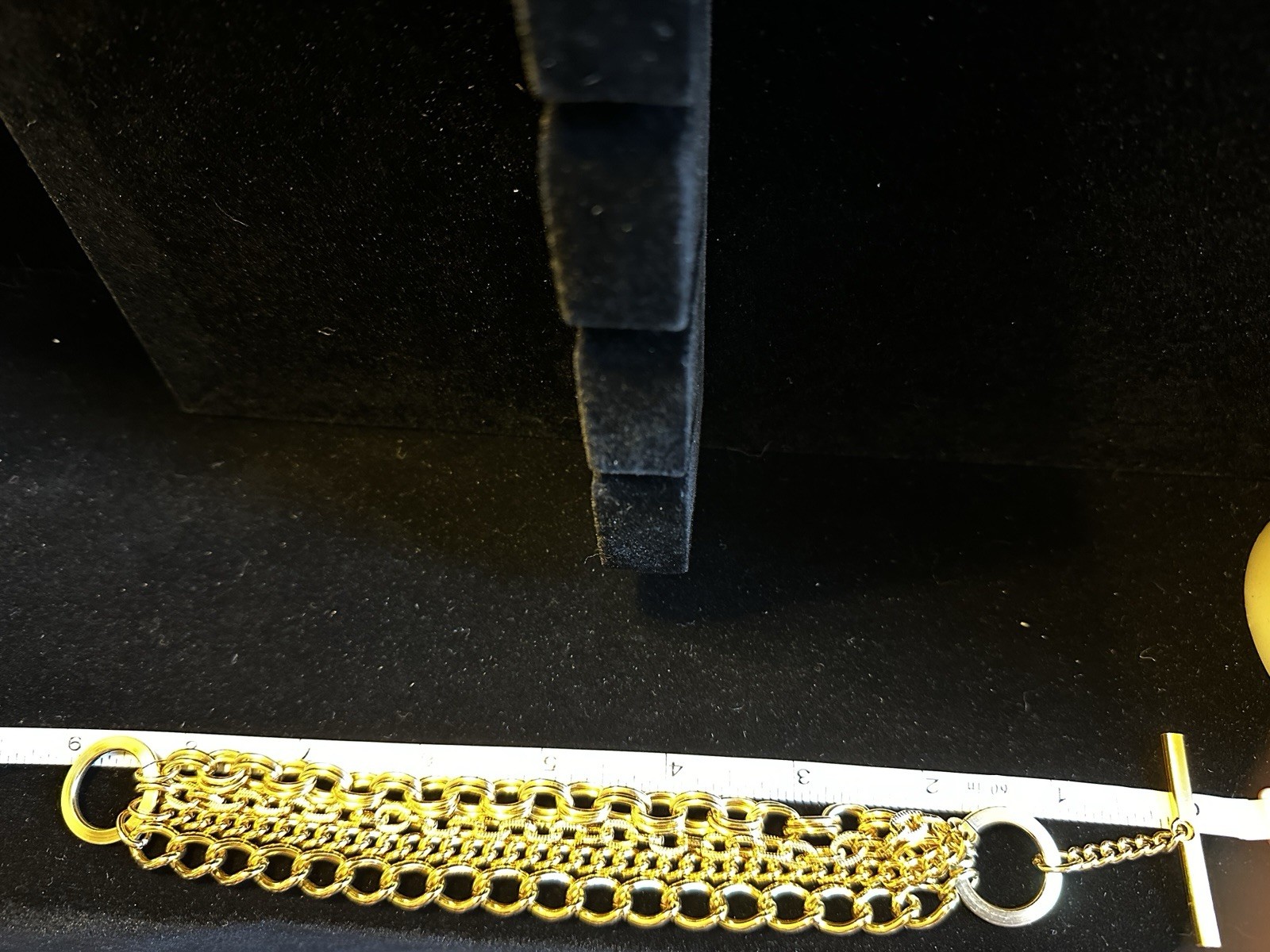 Vintage Beautiful 9” Gold Tone Multi Chained Bracelet Perfect For Daily Wear