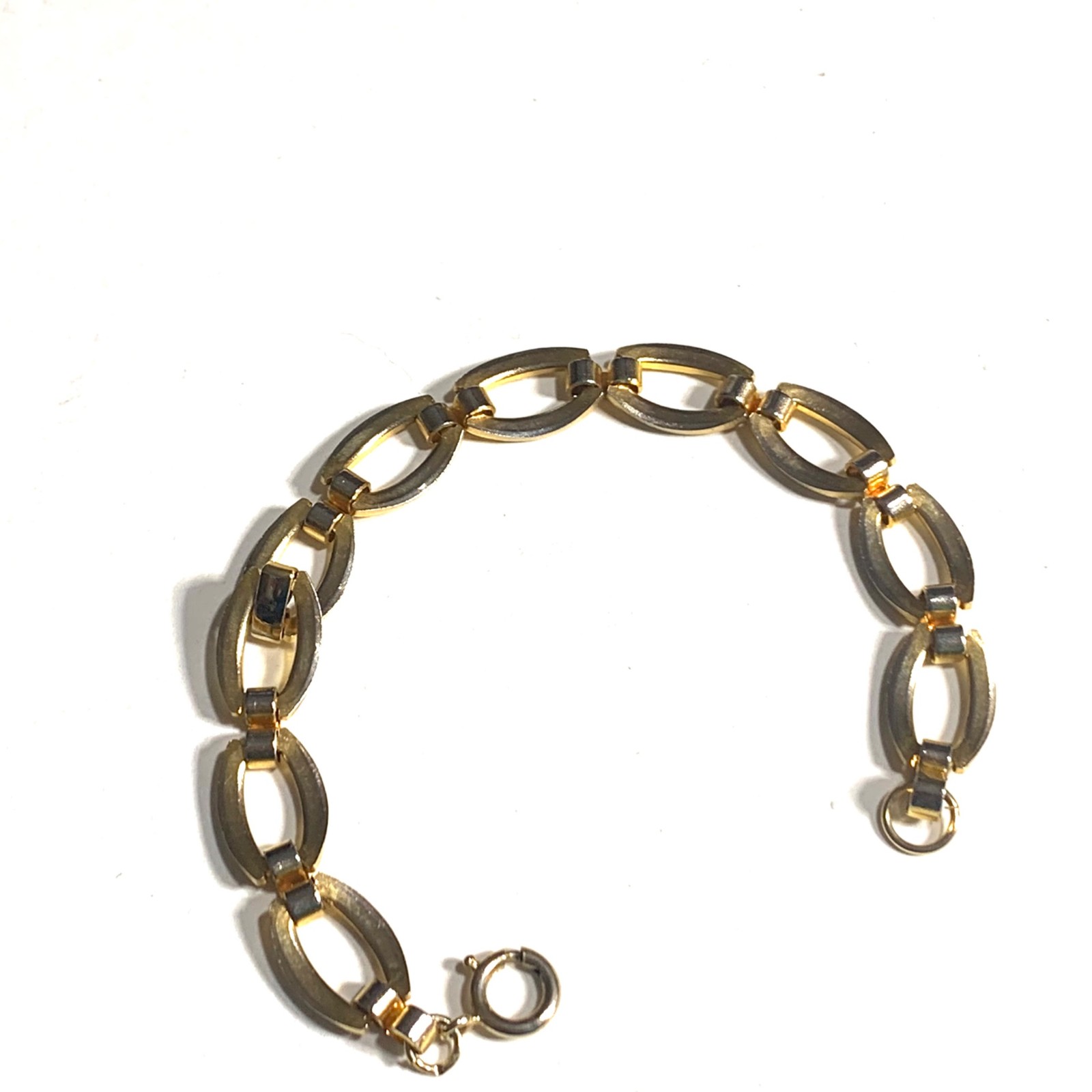Vintage Gold Tone Chain Link Bracelet Open Oval Articulated Links