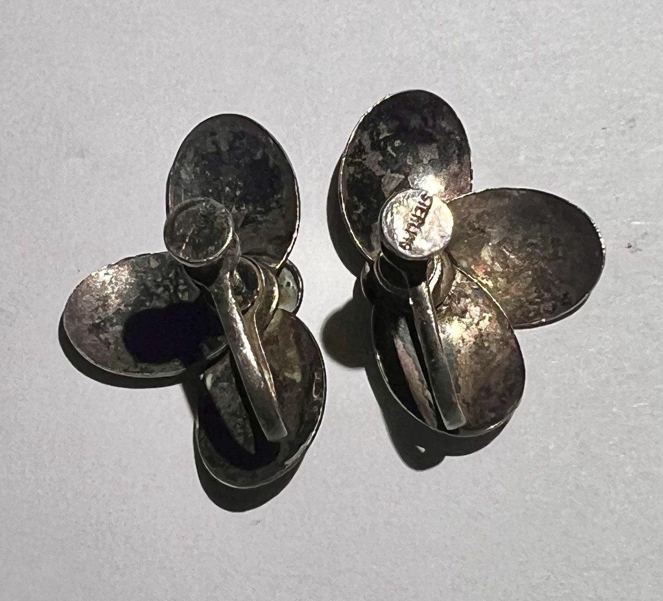 Vintage Sterling Silver CALLA LILY Flower Screw Back Earrings Modernist N.E ?