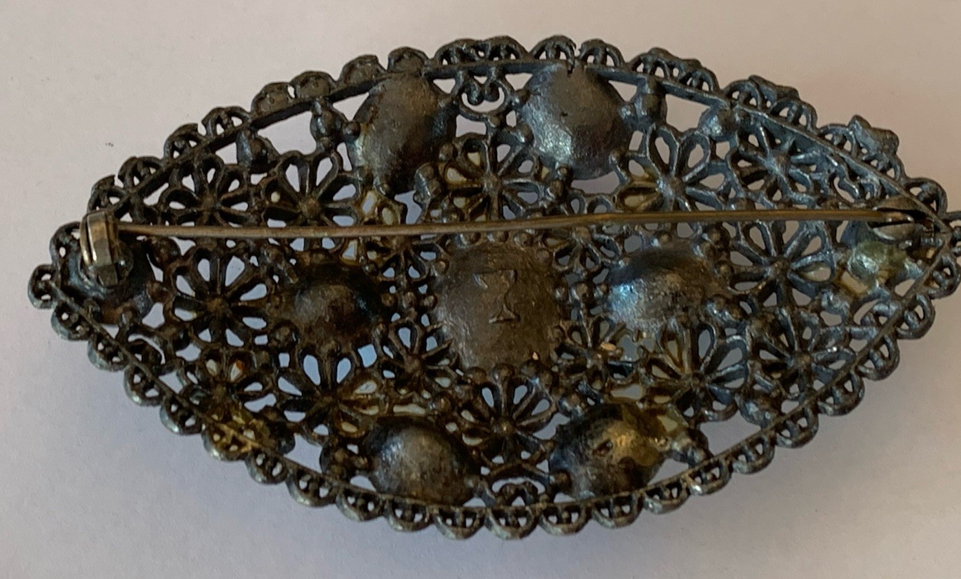 New England Glass Works Antique Brooch Pin Rhinestones Filigree Marked