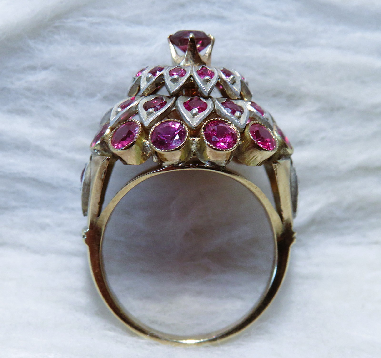 60’s 10K gold (mark 18K) Dark Pink Sapphire Thai Princess Ring sz.6-1/4