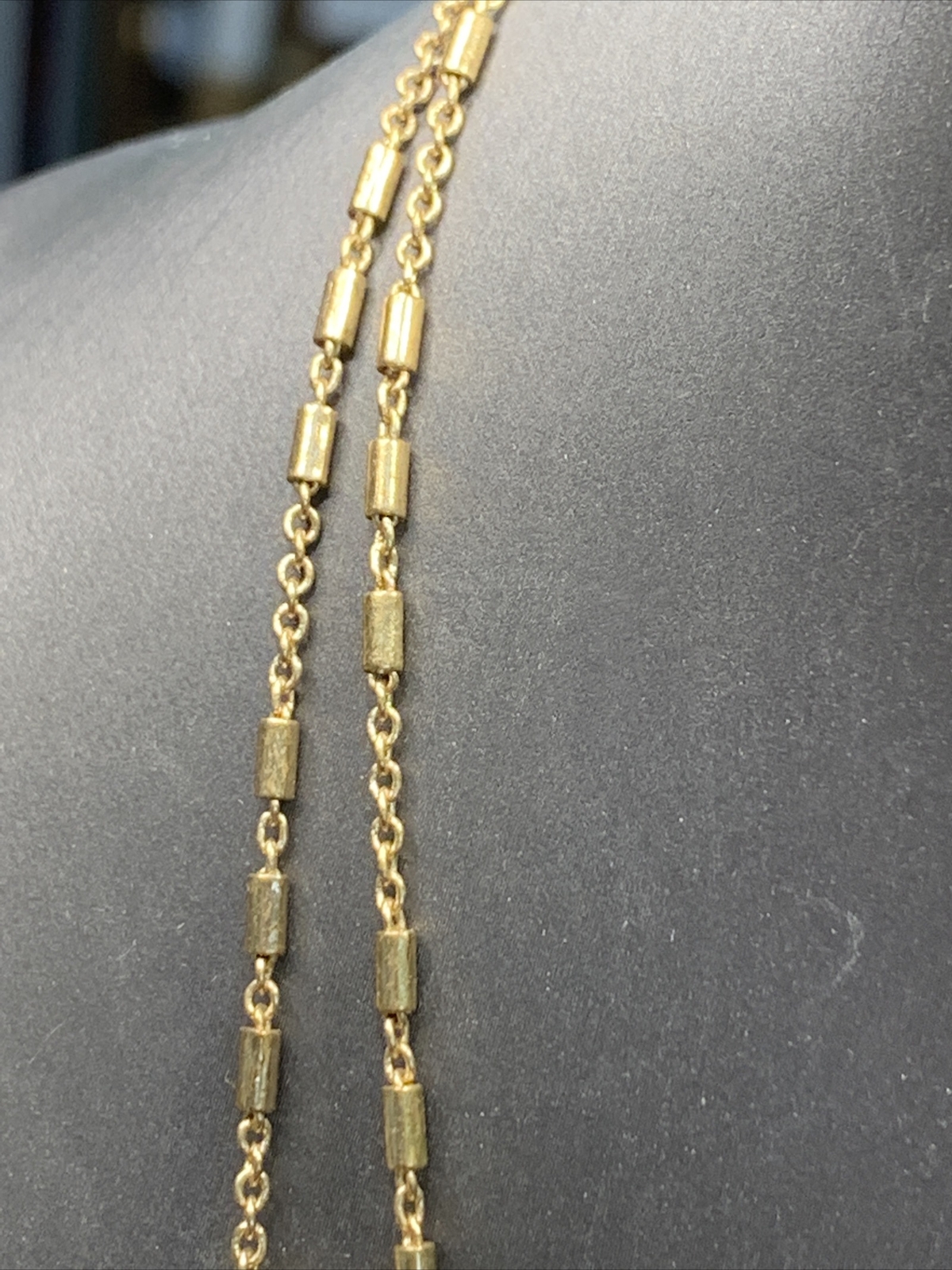Vintage Tiger’s Eye Pale Green Jade Layered Oriental￼ 3 Strand Necklace 18”