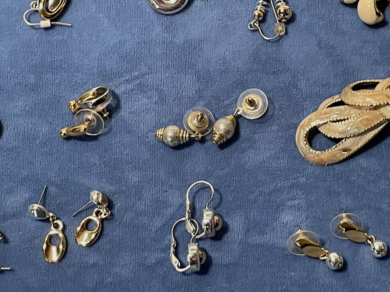 Vtg to Now Gold & Silver Tone Enameled Post Dangle Drop Earrings Lot 23 Pairs