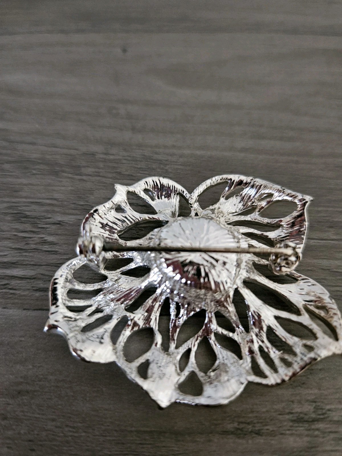 Brooch Purple And Blue Stones With Silver Colored Base Timeless