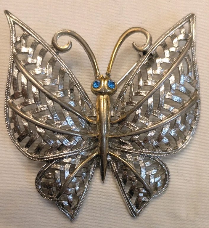 Avon Butterfly Brooch Vintage Blue Rhinestone Eyes Silvertone & Goldtone Pin
