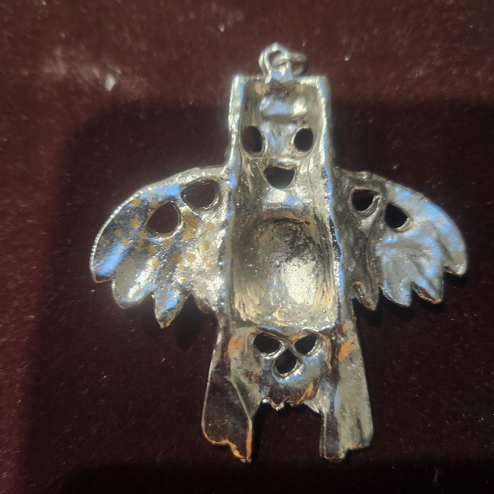 Vintage Native American Style Thunderbird Pendant Silver Tone stone Inlay Bird