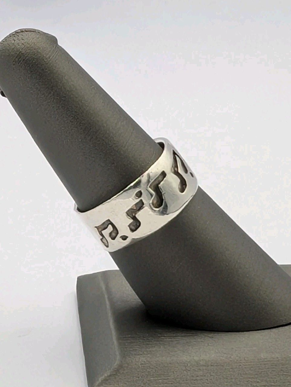 Vtg Sterling Silver Cut Out Musical Notes Musician Unisex Band 925 Ring – Sz 7.5