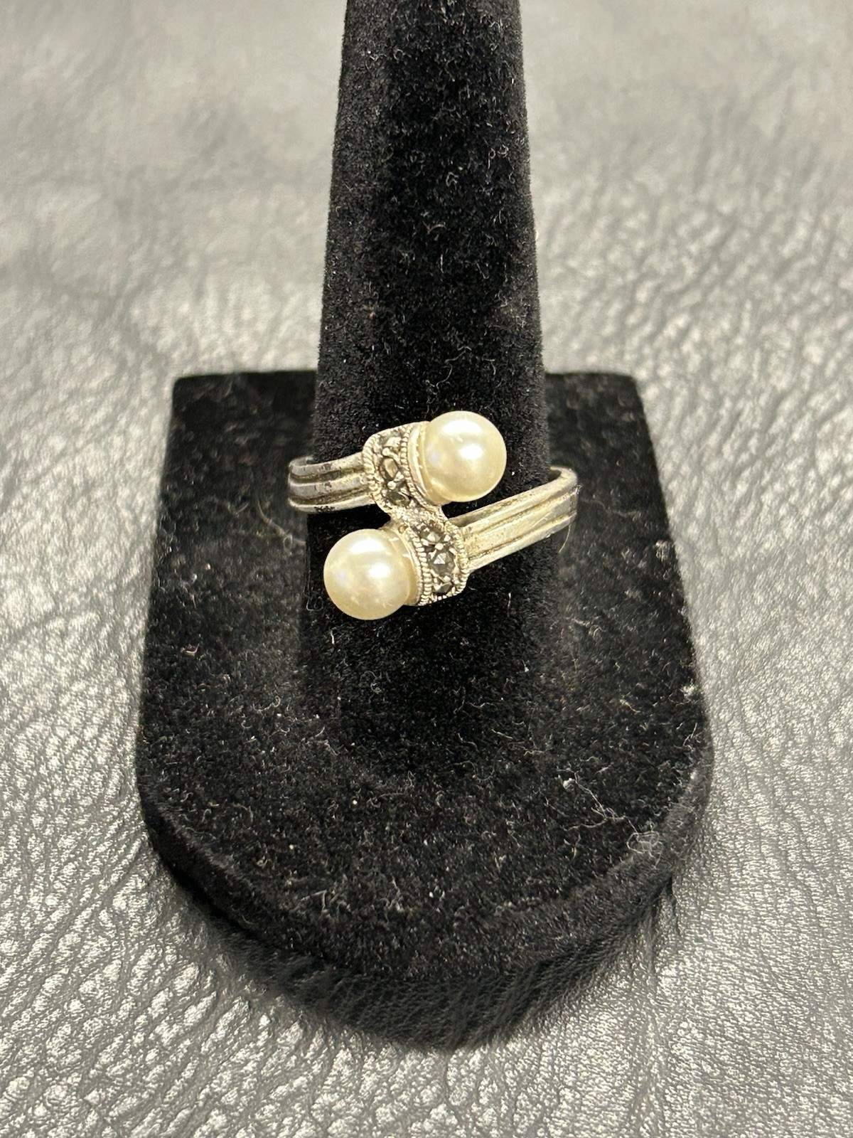 Vintage Sterling Silver 926 Faux Pearl & Marcasite Bypass Ring Size 7.75