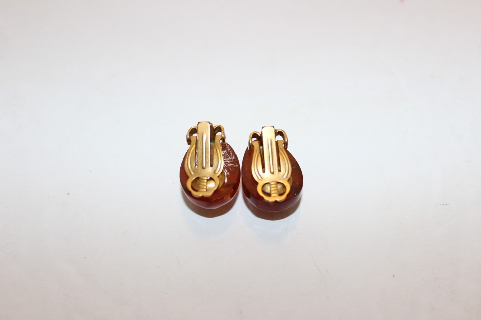 Vintage Gold Tone Amber Tear Drop Clip On Earrings 3/4 x 1/2 x 3/8 Inches Each