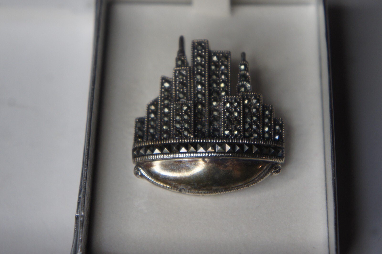 Vintage DBJ 925 Sterling Silver Marcasite New York Skyline Art Deco Brooch