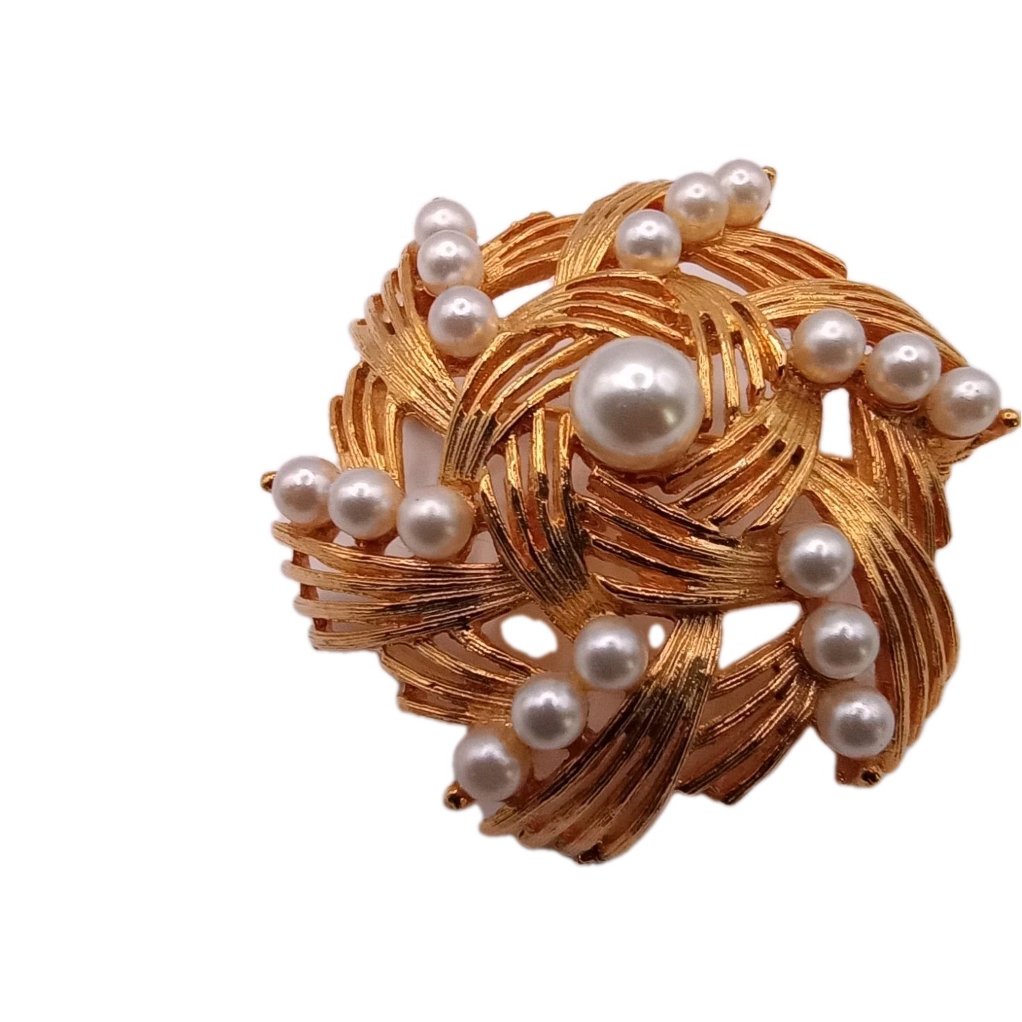 Vintage Gold Tone Textured Ribbon Brooch Swirl Faux Pearl MCM Pin 1 1/2 D