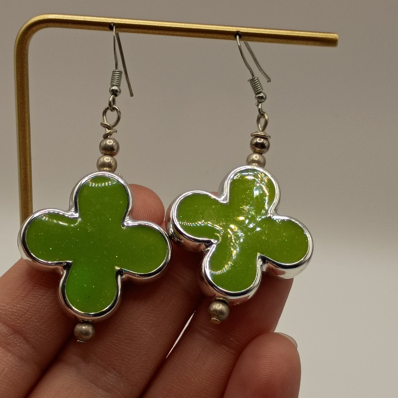 Vintage Retro Pop Art Lime Green Enamel Glitter Clover Dangle Earrings Silver