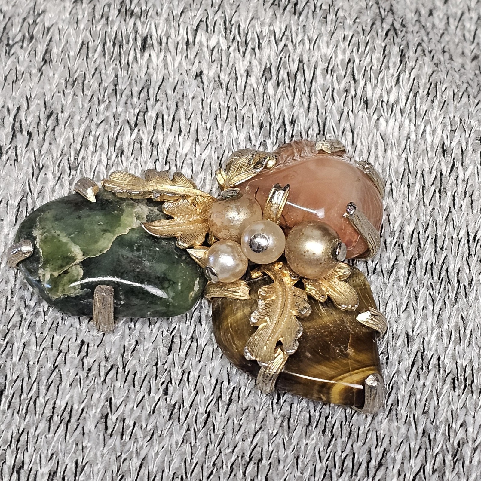 Vintage Leaf Brooch Gold Tone Mixed Stones Pearls Jade Tiger Eye Agate Jewelry