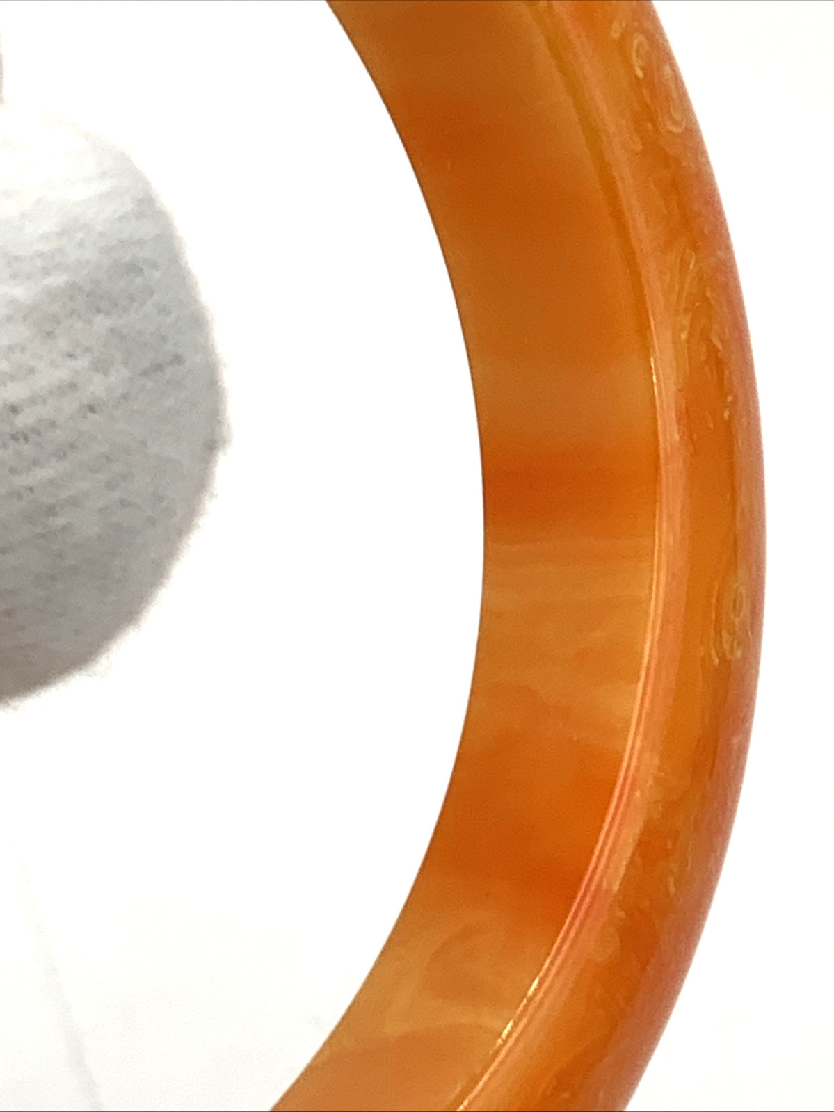 Vintage 12 mm Wide BAKELITE Bangle Bracelet Orange Marbled 29.3g 8″ IC