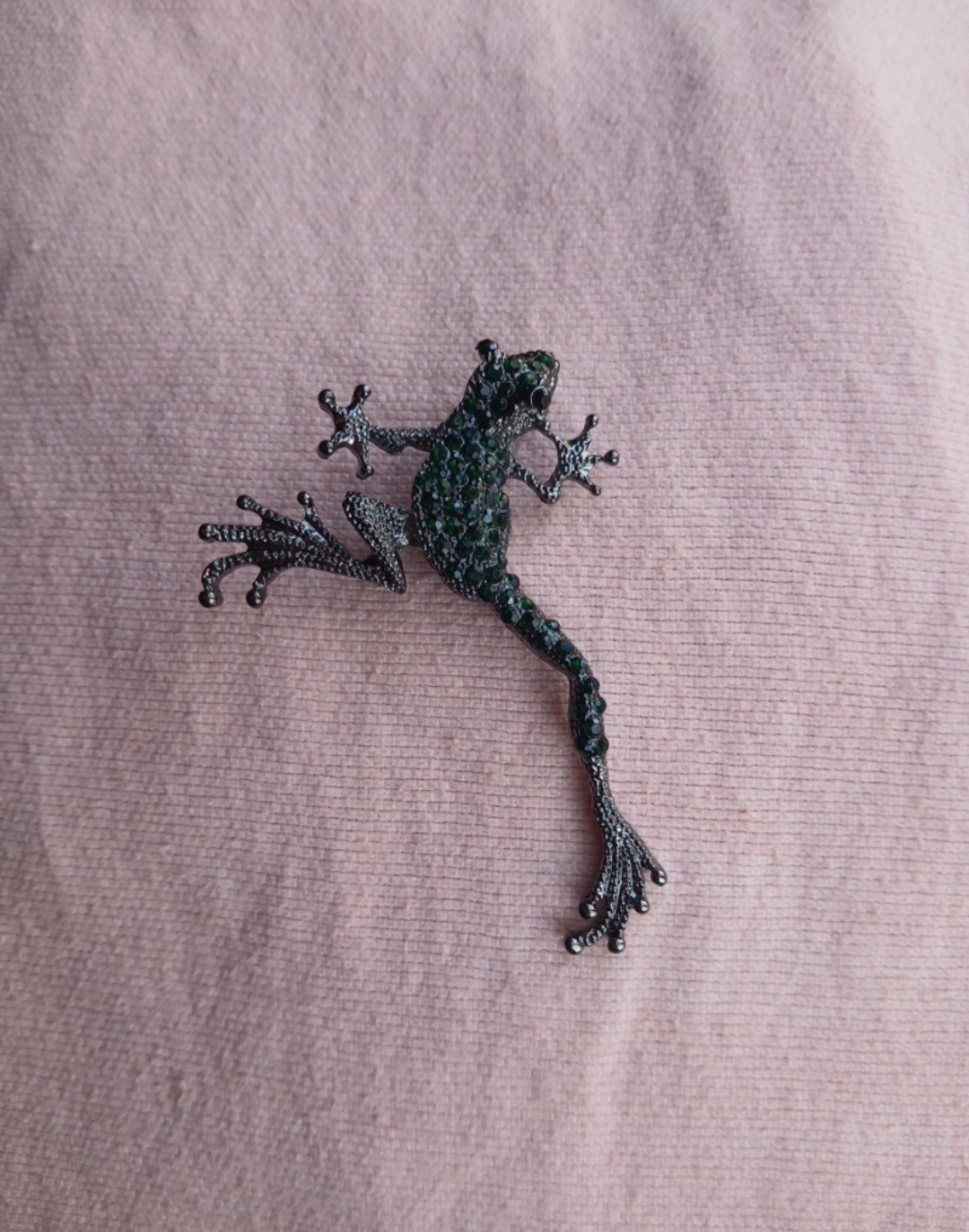 Dark Green Frog Brooch