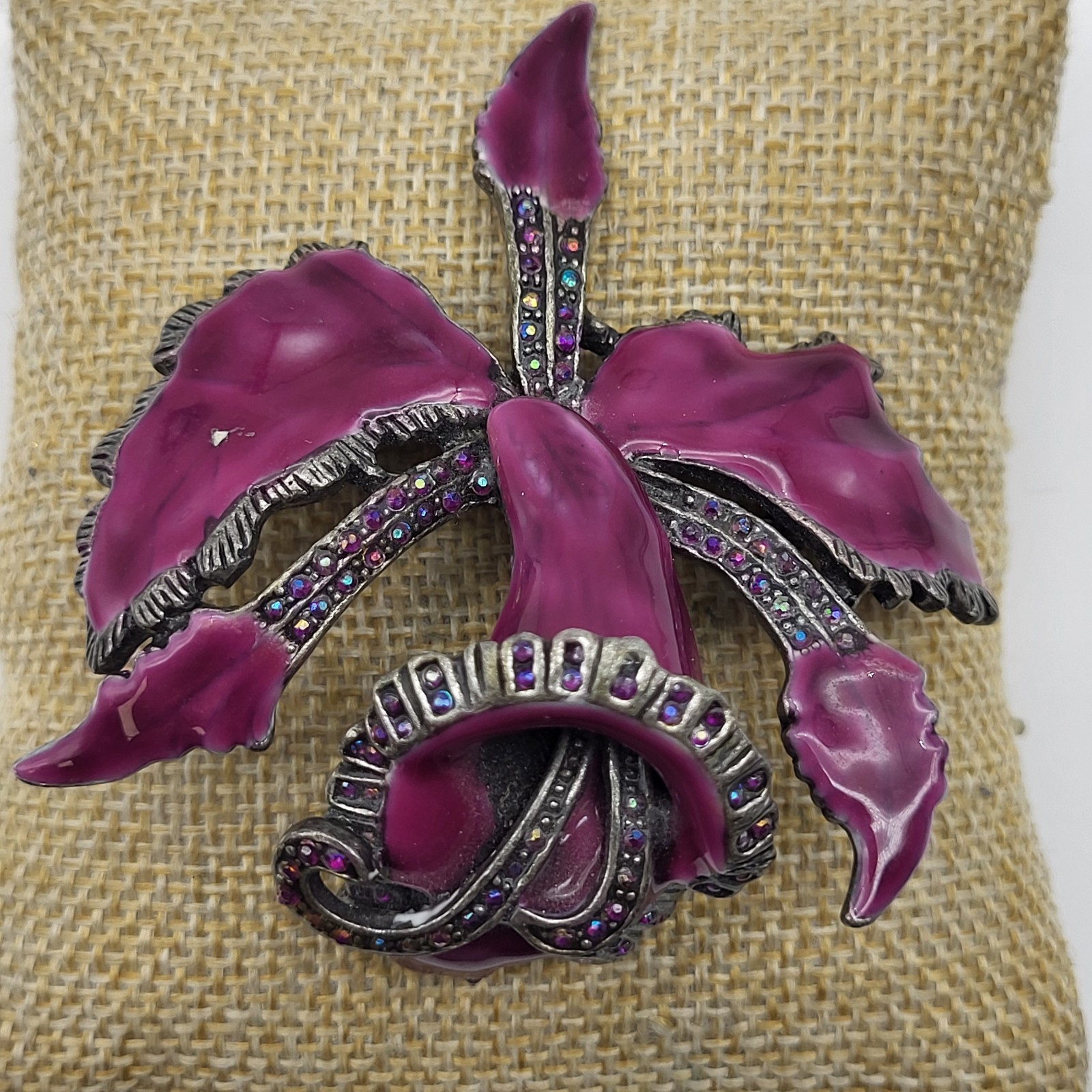 Stunning Purple enamel rhinestone Orchid Flower Brooch pin Realistic Botanical