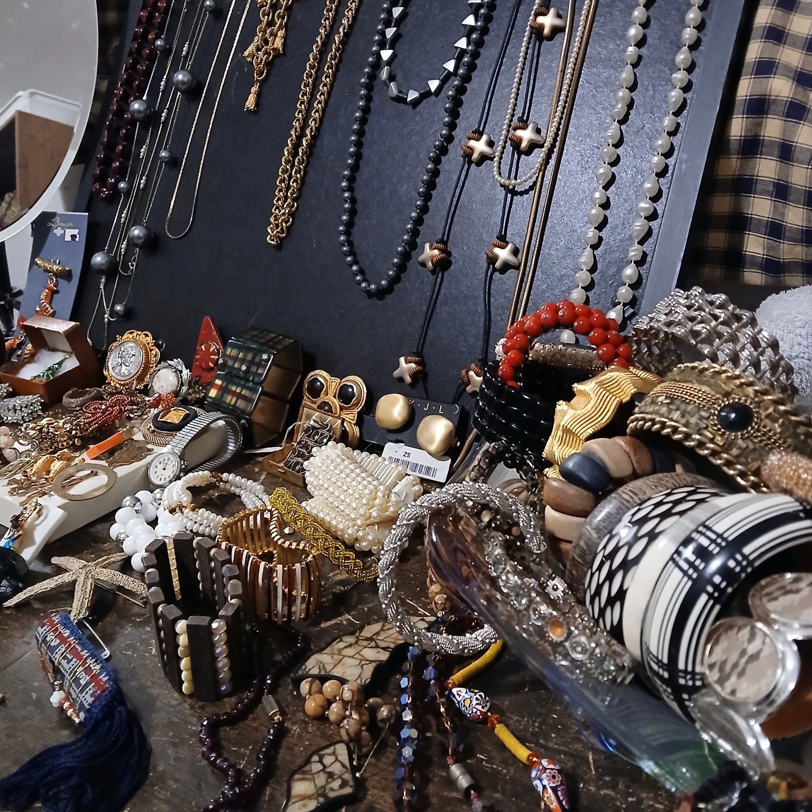 Vintage Costume Jewelry Lot 60s 70s 80s Over 85 Pieces