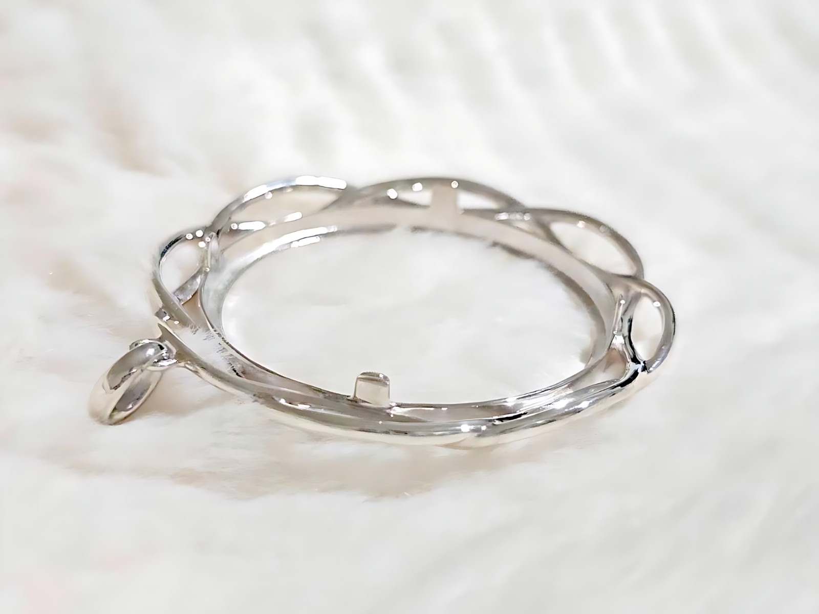 925 Sterling Silver Prong Back Braided Edge Bezel for 39mm Coins Mexican Cien