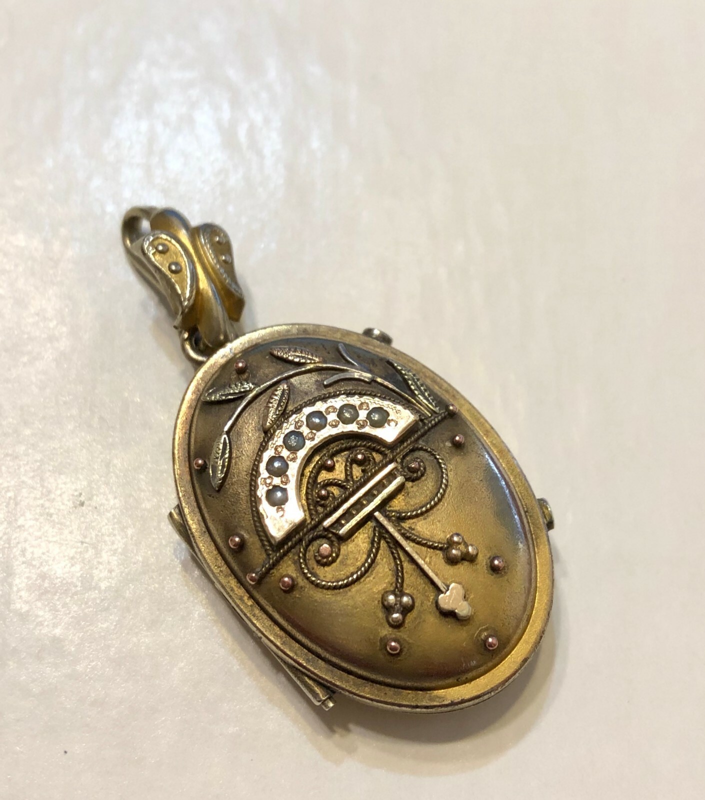 Antique Victorian Etruscan Gold Filled Oval Locket Applied Decoration & Pearls