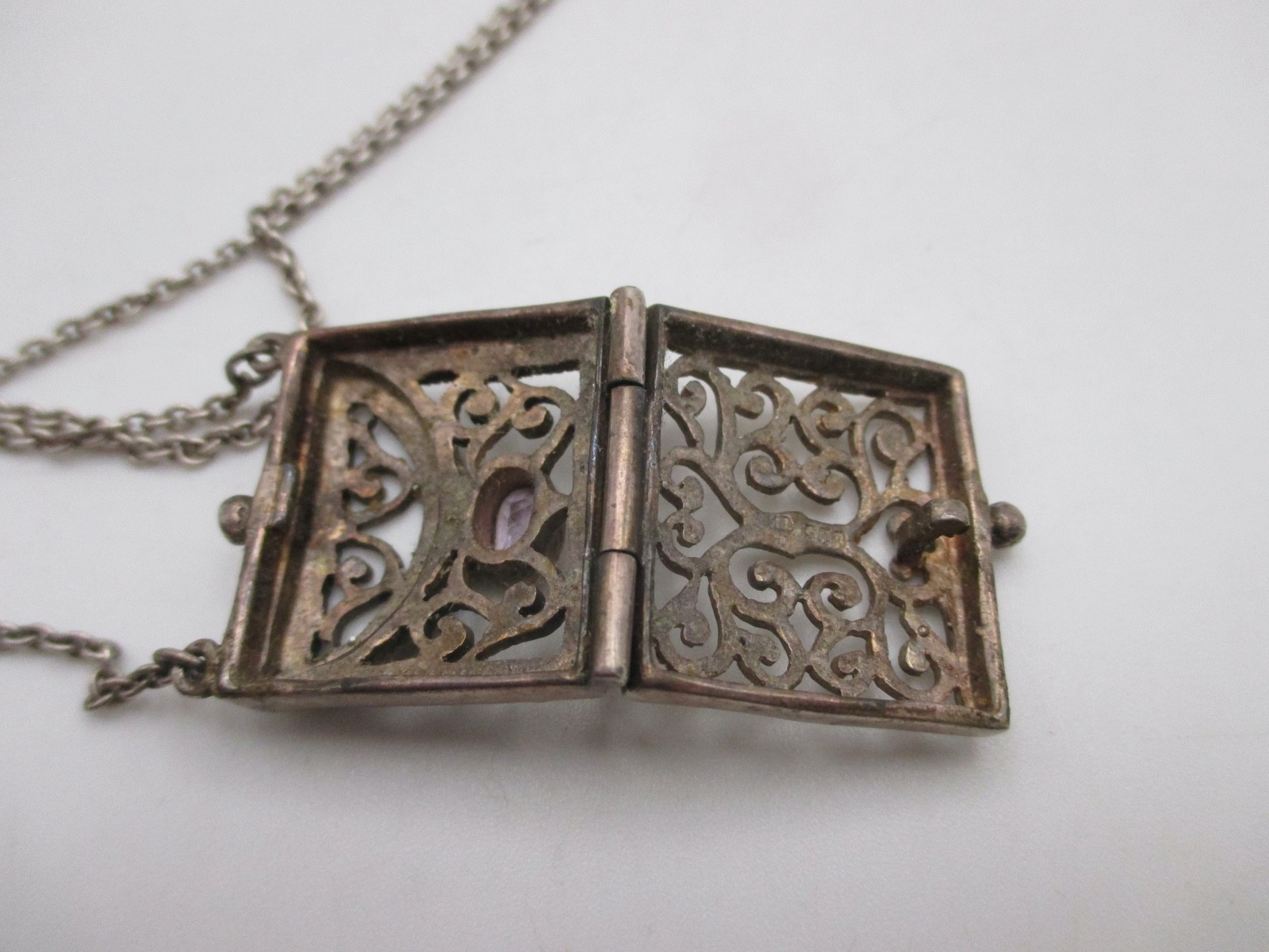 VTG Sterling Bali Scroll Amethyst Marcasite (2 missing) Purse Locket Necklace