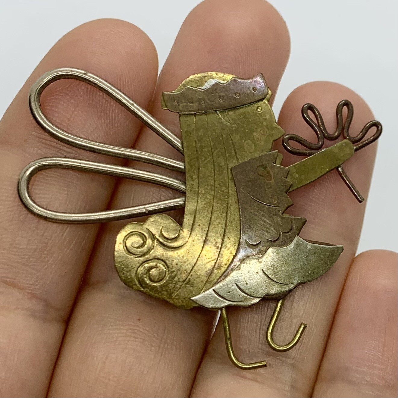 VTG MIXED METALS FAIRY BROOCH PIN WHIMSICAL FAIRYTALE PIN