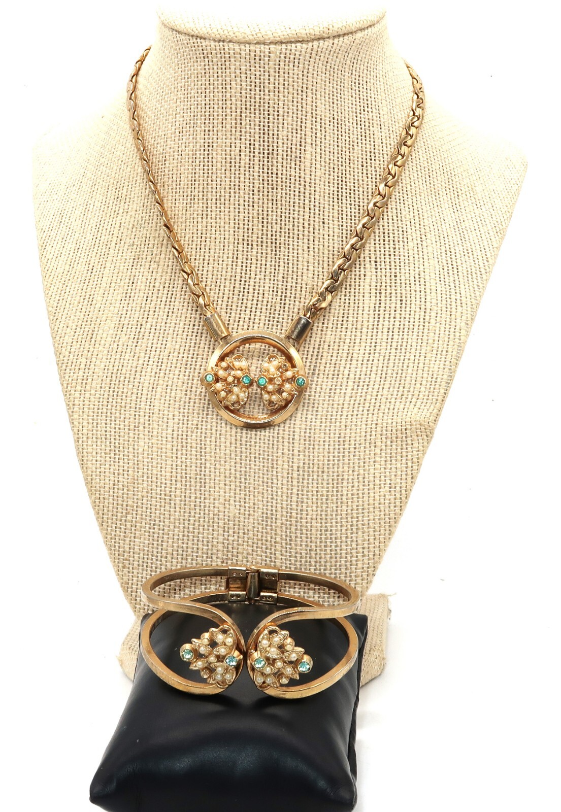 Vtg Necklace & Cuff Bracelet White Sead Bead & Blue Rhinestones Gold Tone Parure