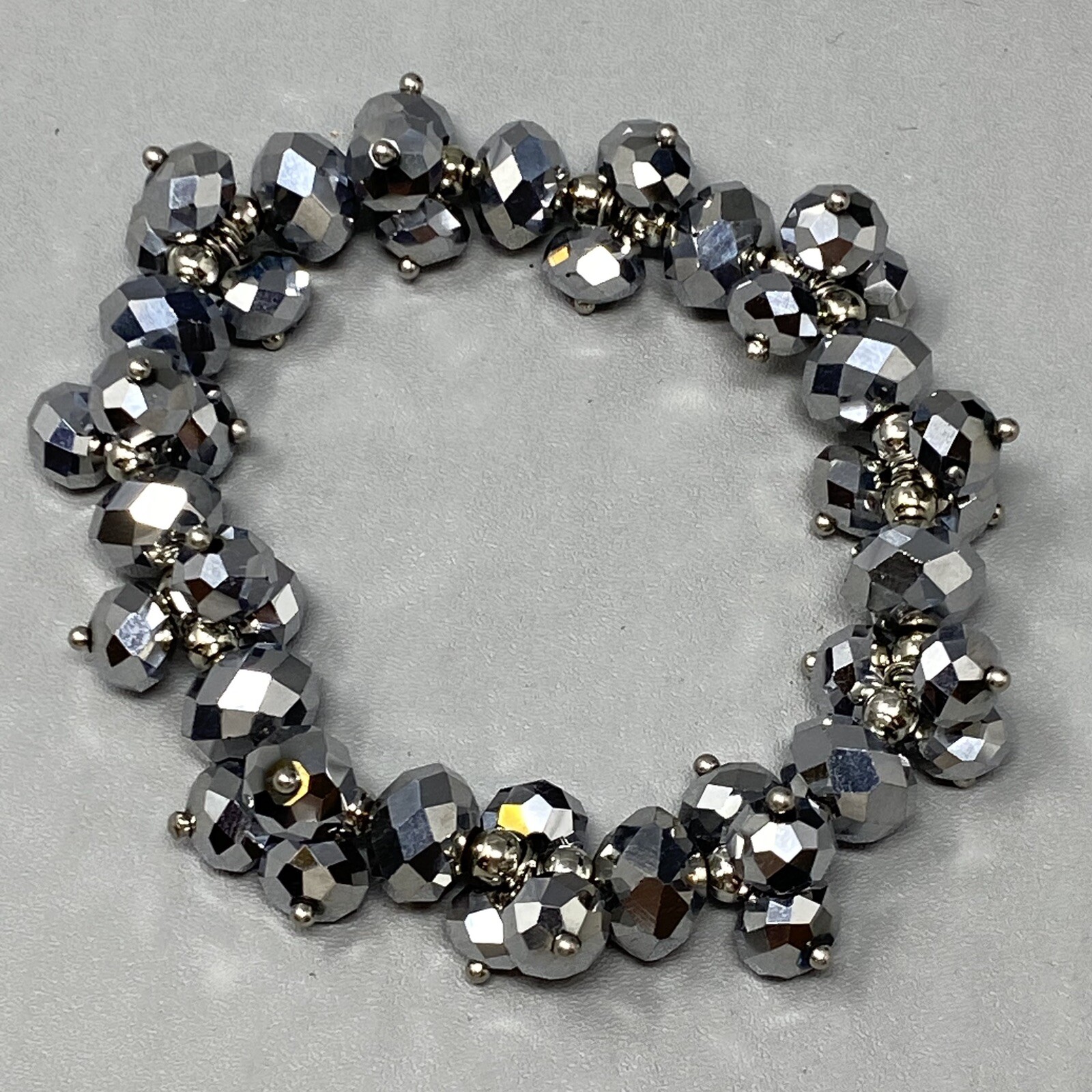 Stretch Bead Bracelet Silver Faceted Glass Cluster Fire Polished Iridescent 7″