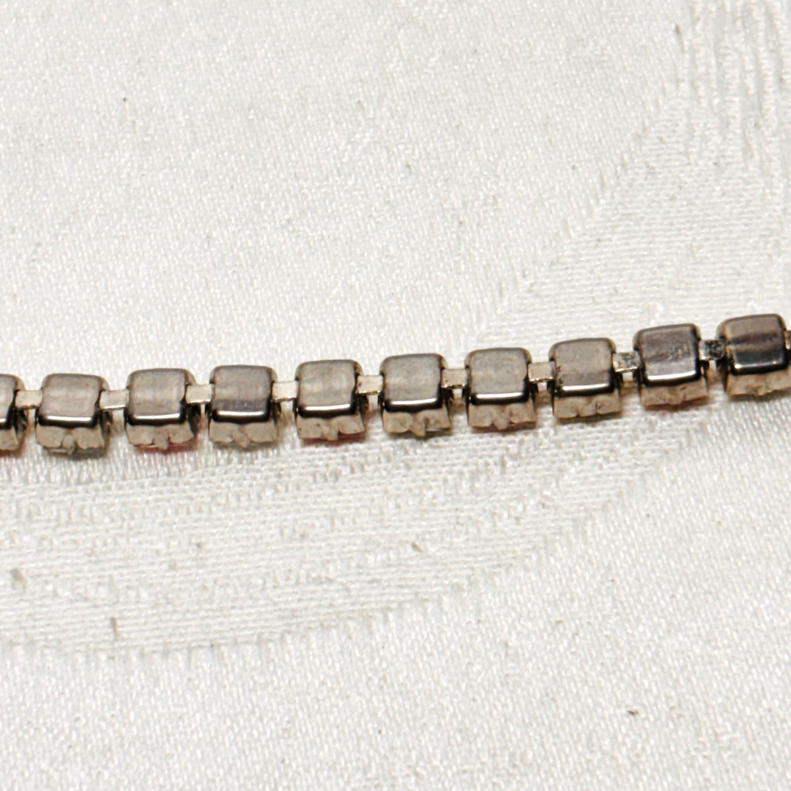 BRACELET pastel blue pink glass faux gem silvertone metal box clasp vintage 7″ c