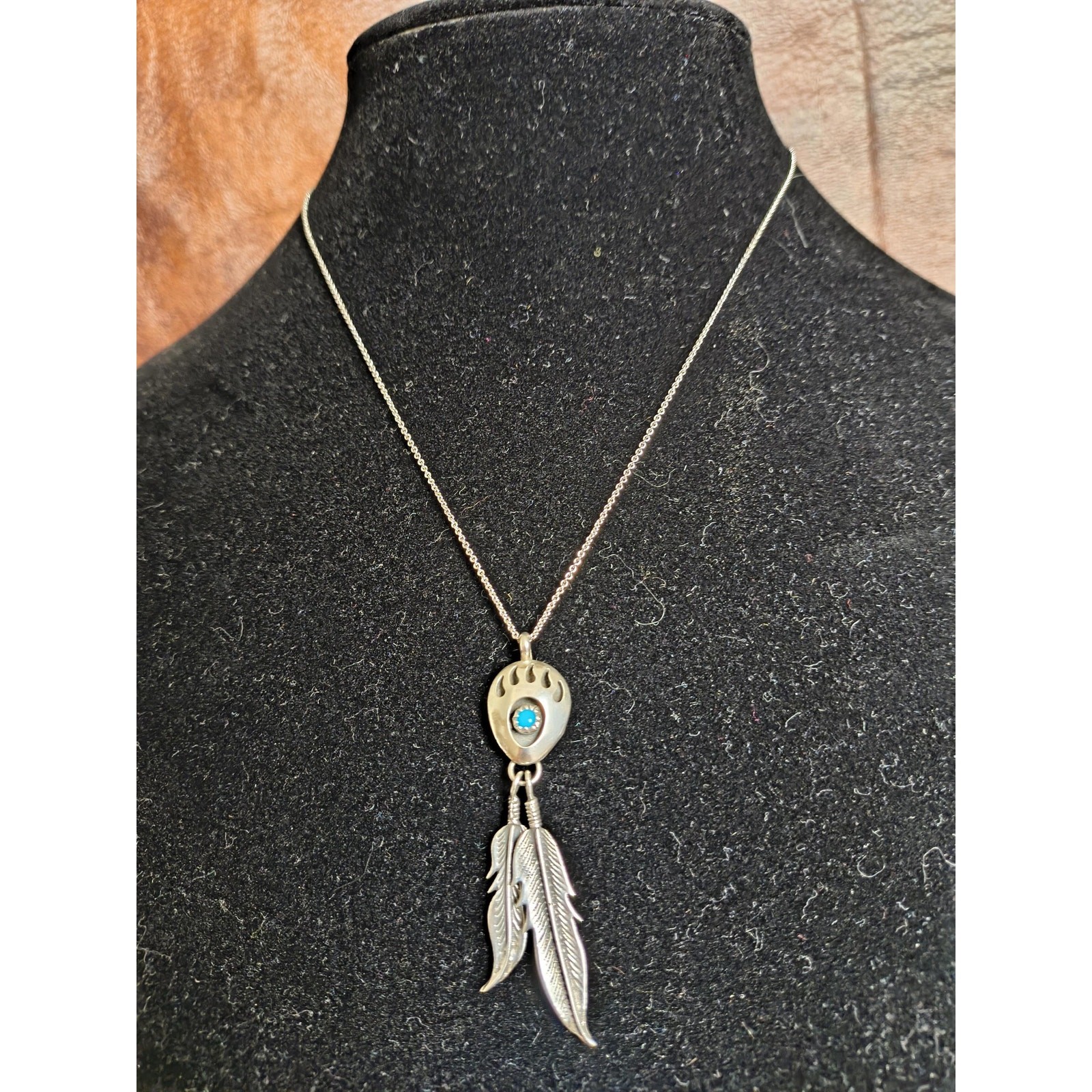 Old Sterling Silver Bear Paw Turquoise Feather Dangle Pendant Necklace 925 Chain