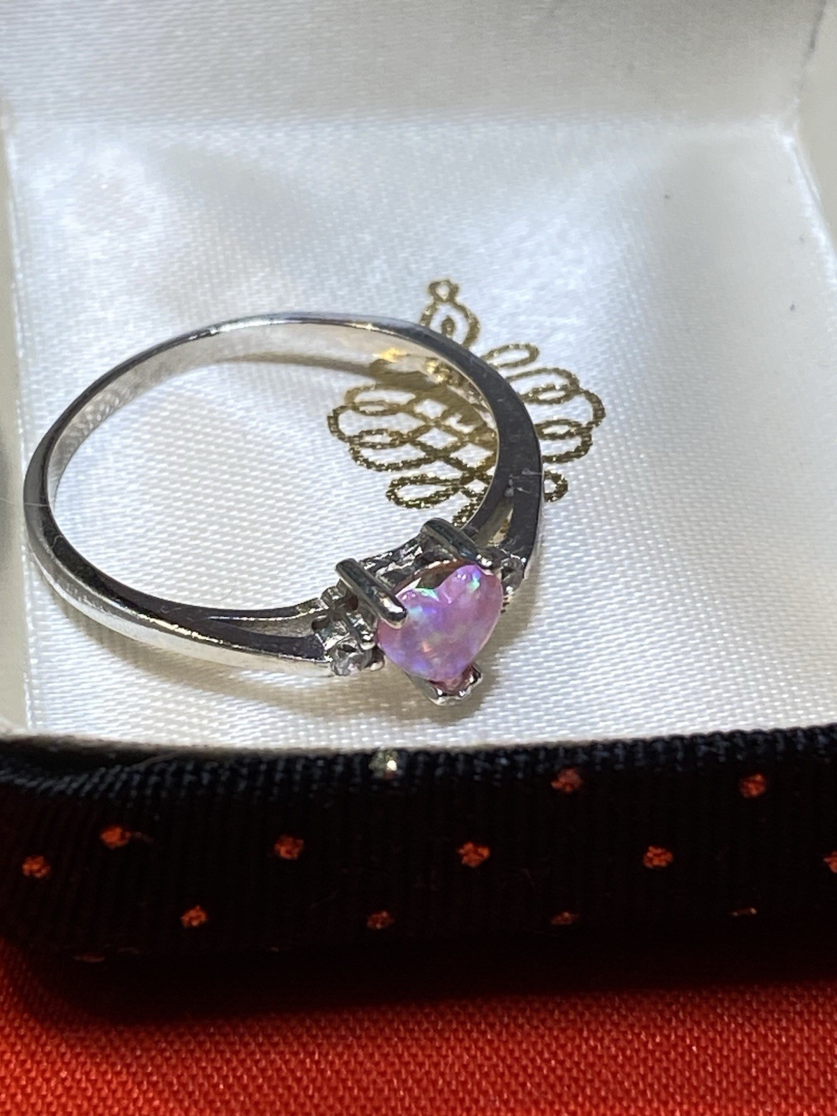 Sterling silver 925 Beautiful Heart design Purple blue color Opal Ring S/10.75