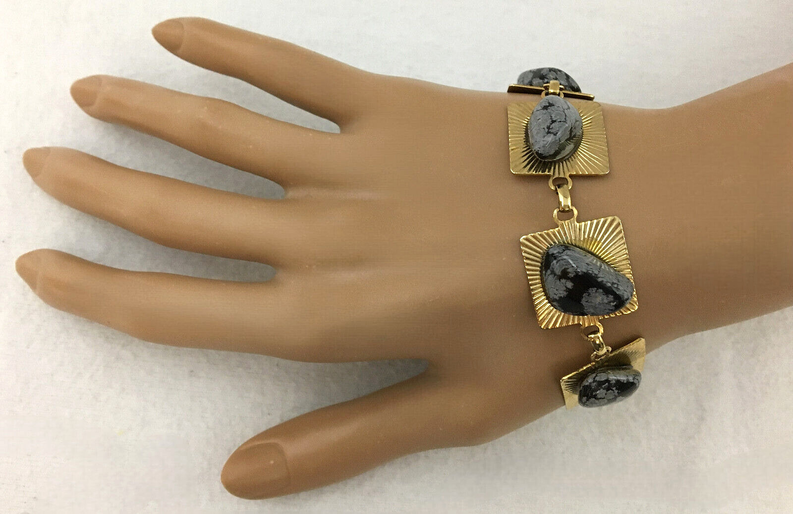 VTG 3 Piece Set GoldTone Polished Stone Bracelet Earrings Pendant Obsidian