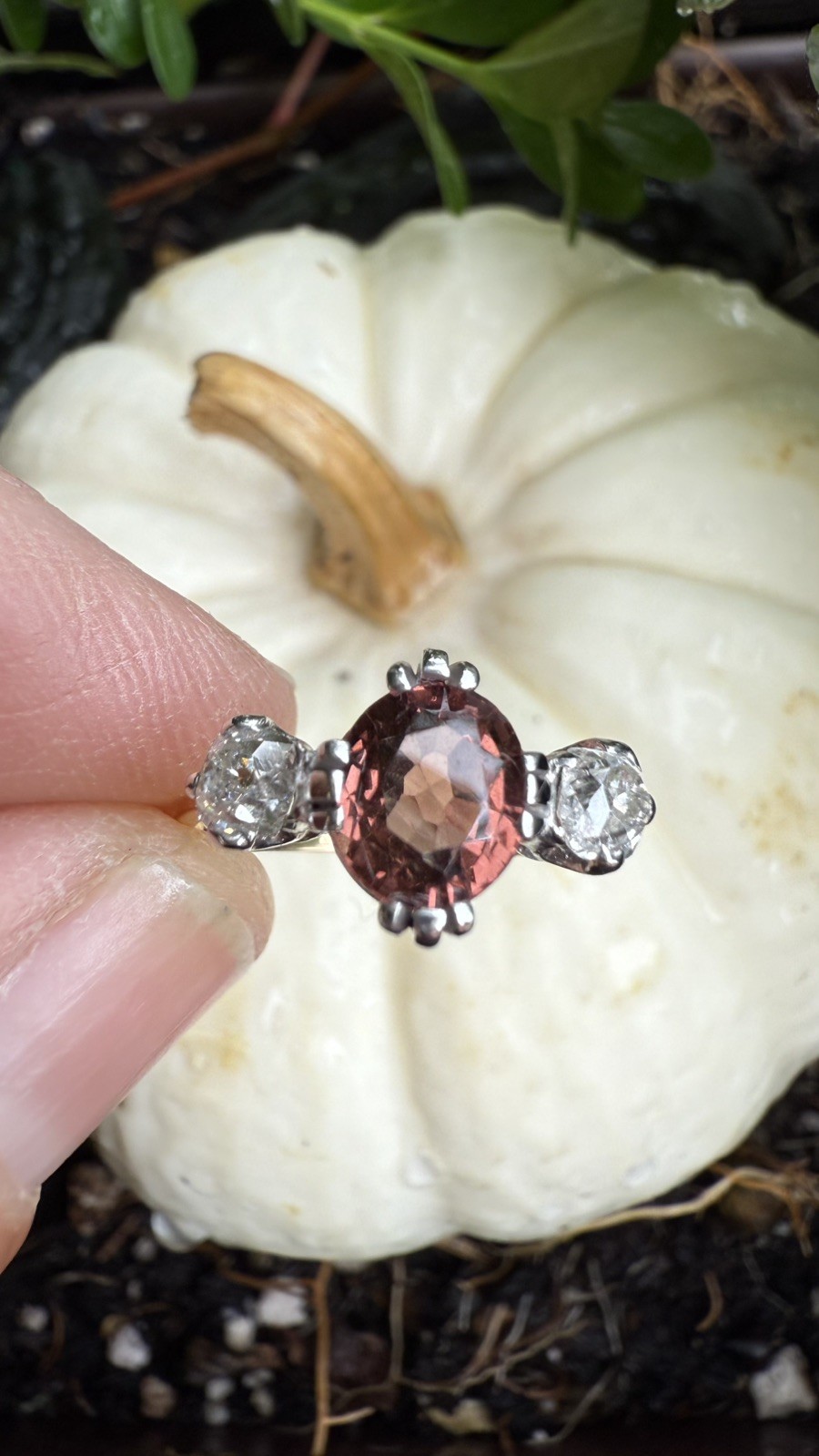 Victorian Trilogy Ring in 18KYellow & White Gold, Spinel 1Ct & 2 (22.5pt) diamon