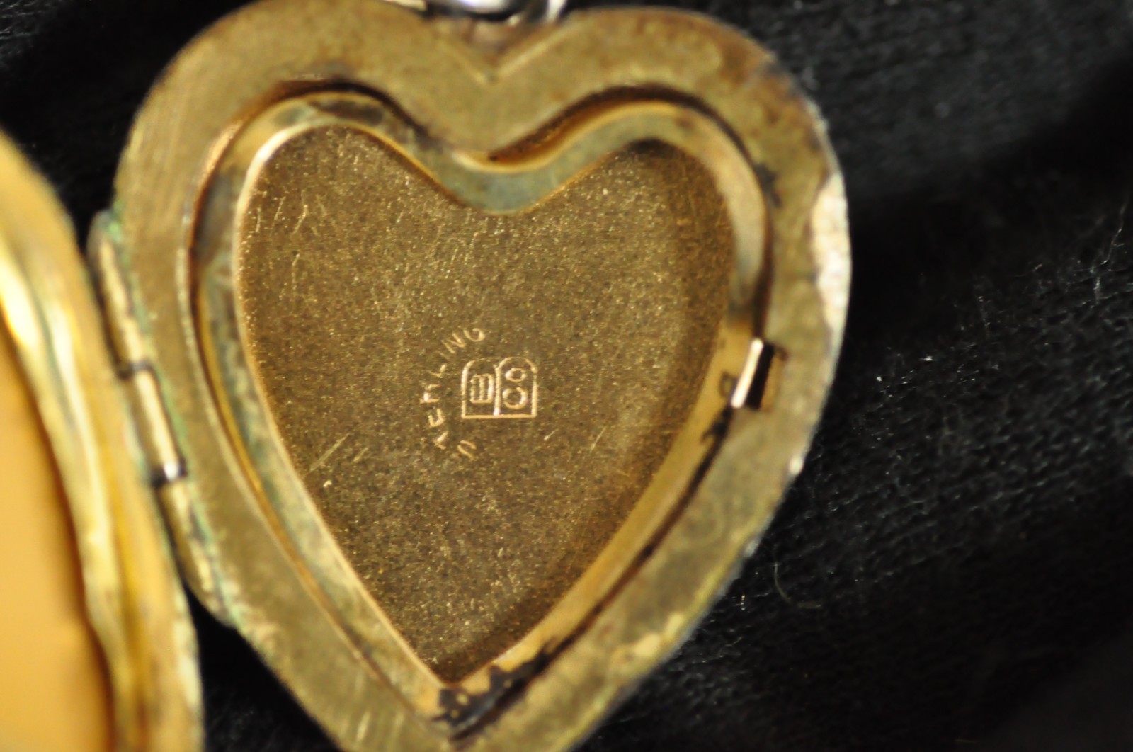 Victorian Sterling Heart Locket – Gold Washed Interior – Mother Daughter Gift