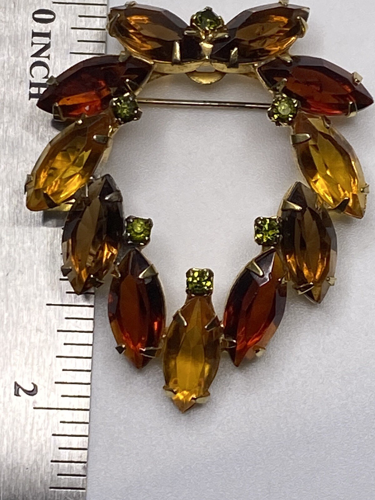 brooch Amber rhinesstone julianna Style? Looks Like A Julianna Not Sure