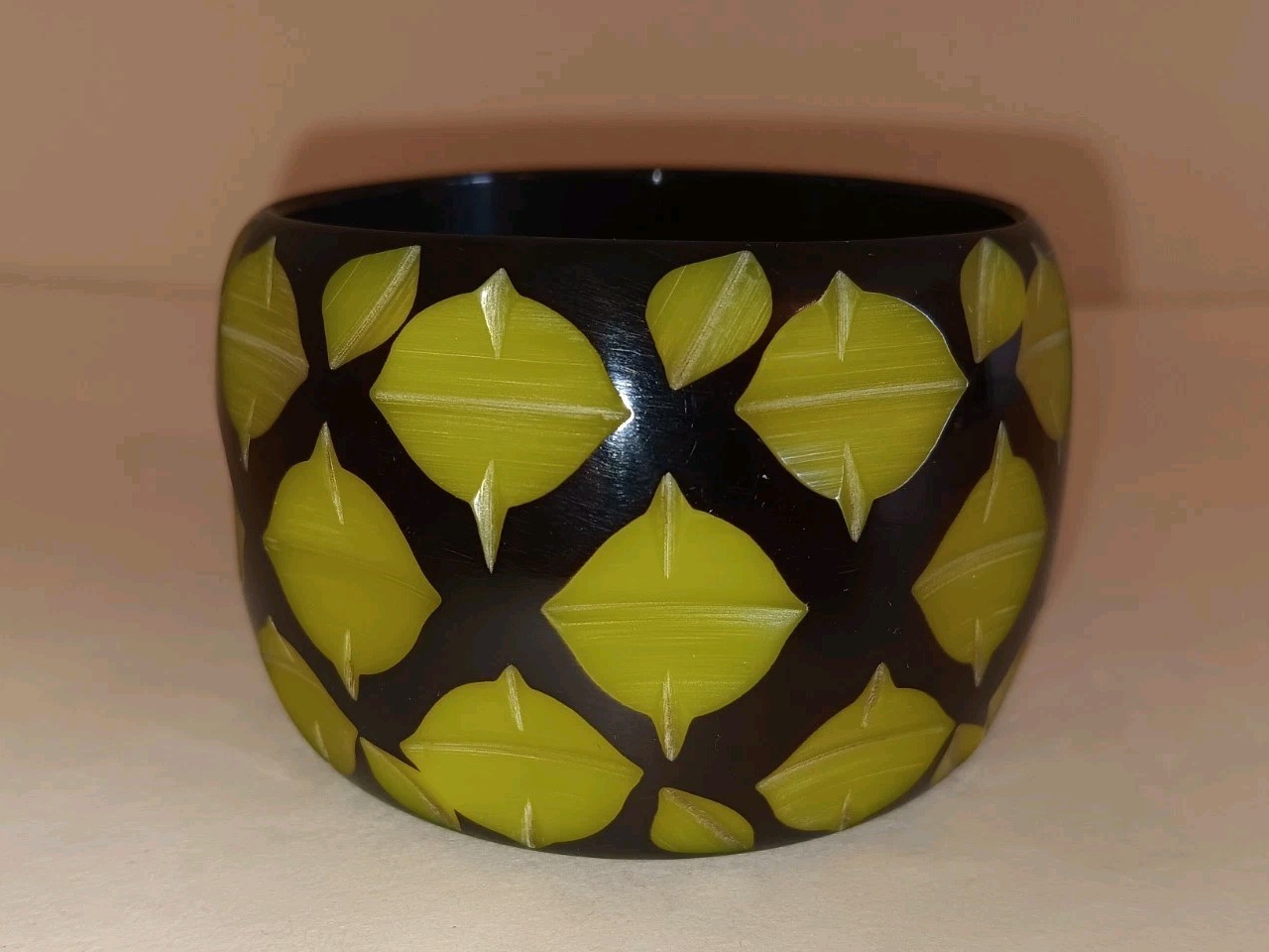 Vintage Lucite Bangle Carved Green & Brown MCM Chunky Brown&Tan Plastic Art Deco