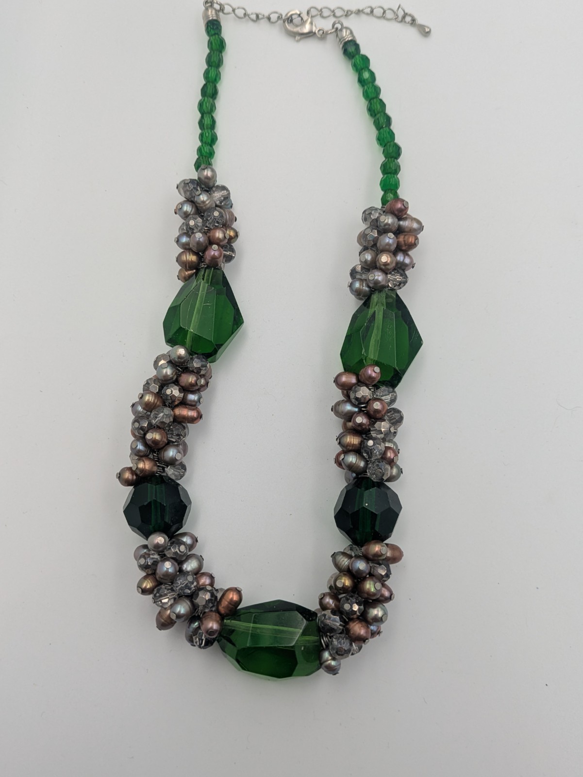 Vintage Genuine Pearl & Crystal Glass Cluster Green Acrylic Beaded Necklace 20″