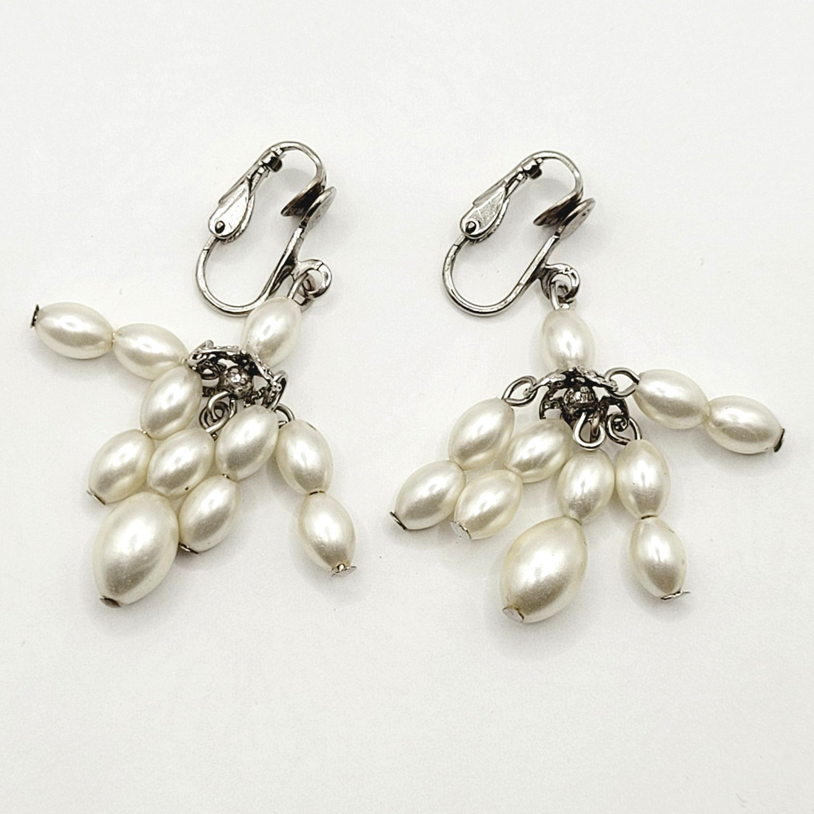 Faux Pearl Drop Dangle Cluster Silver Tone Clip On Fancy Vtg Costume Earrings