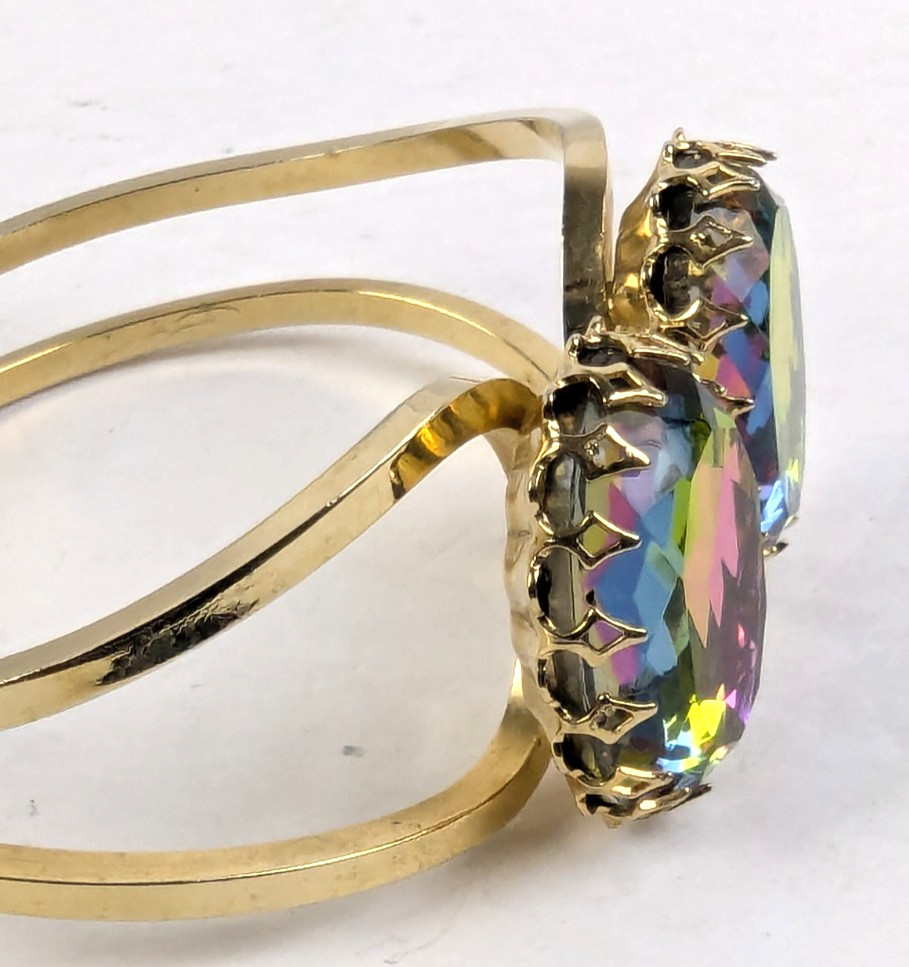 Estate Vintage Large Watermelon Heliotrope Crystals Clamper Bracelet Unsigned