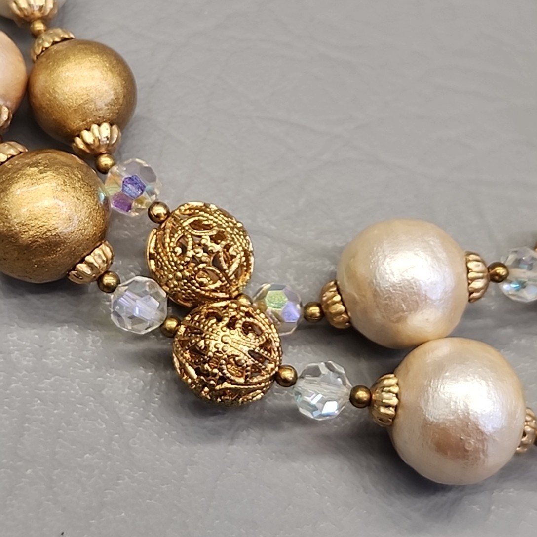 Vintage Beaded Necklace AB Cream Gold Tone Filigree Balls Layered 16″