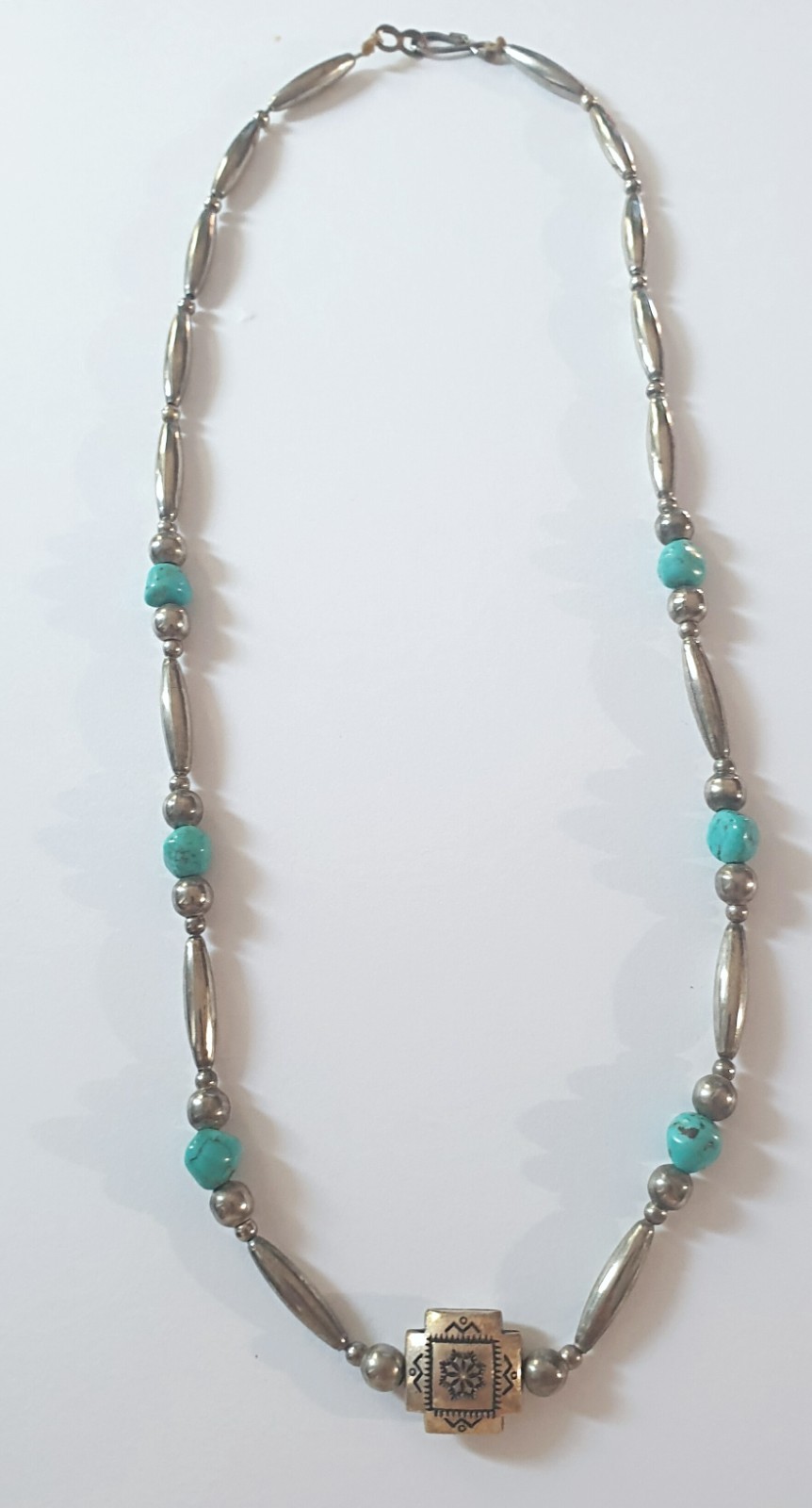 Beautiful Southwestern Vintage Silver Tone Beads & Turquoise Nugget 20″ Necklace