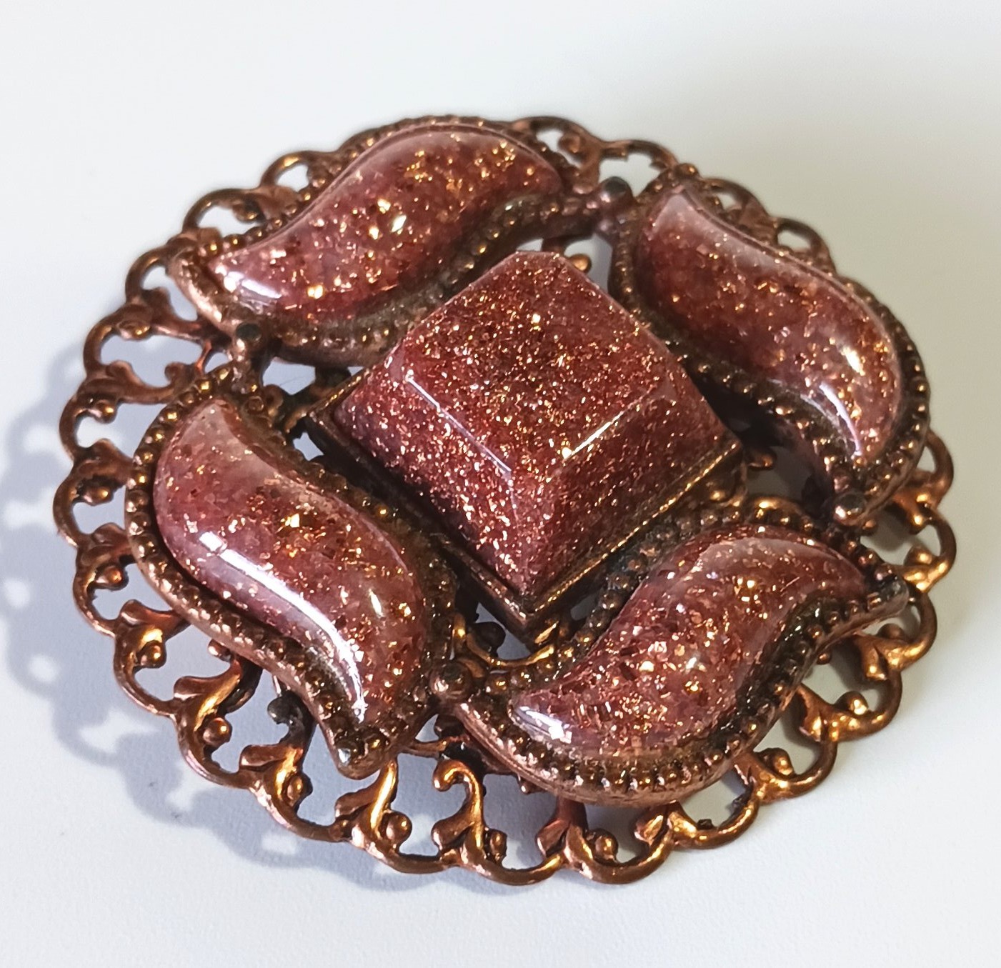 Vintage Filigree Copper? Brooch w Smooth Raised Speckled Goldstone-style Cabs